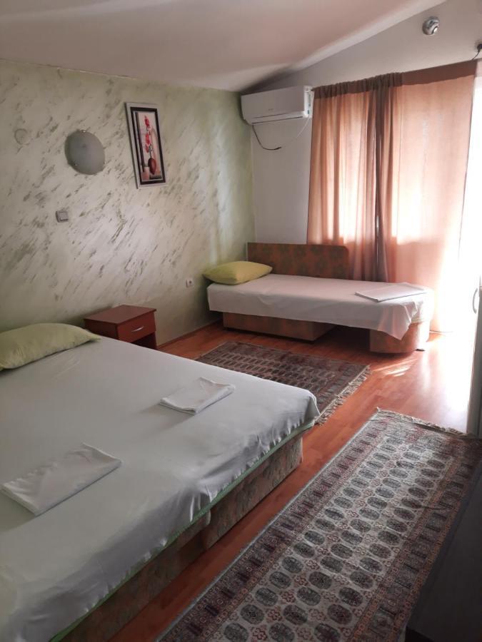 Apartmani Palma Sutomore Exterior photo