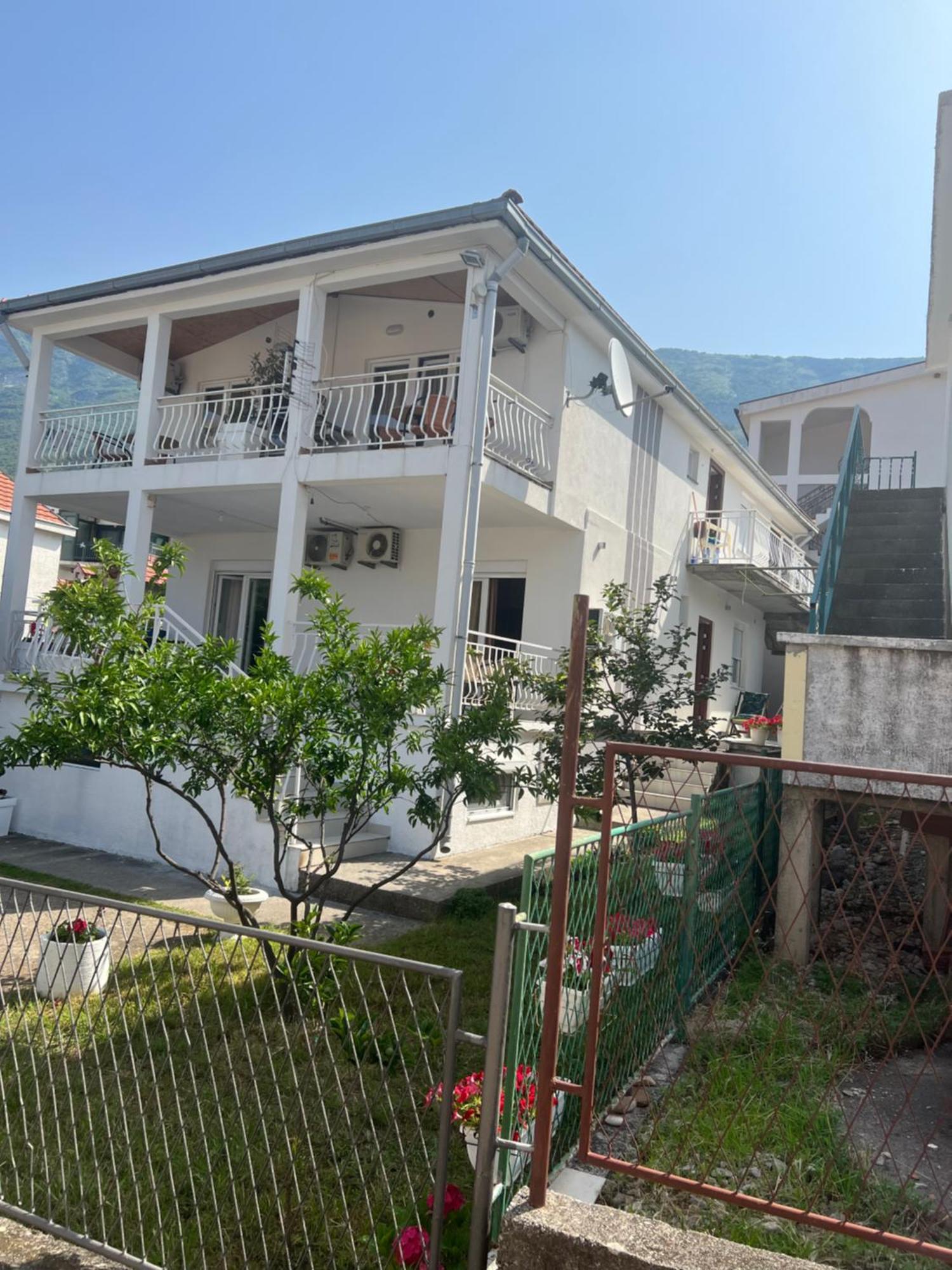 Apartmani Palma Sutomore Exterior photo
